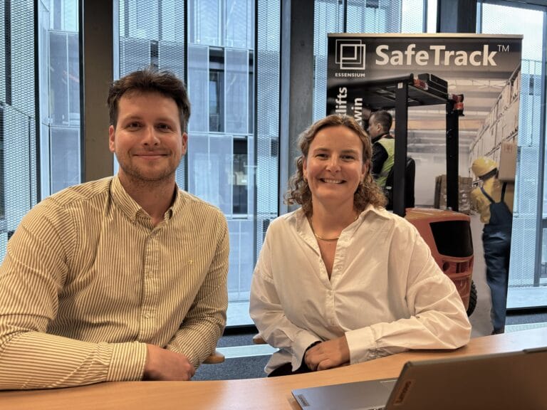 Karien Bergmans en Sander Huysmans (Essensium): “Slimme positionering maakt magazijnen veiliger én efficiënter”